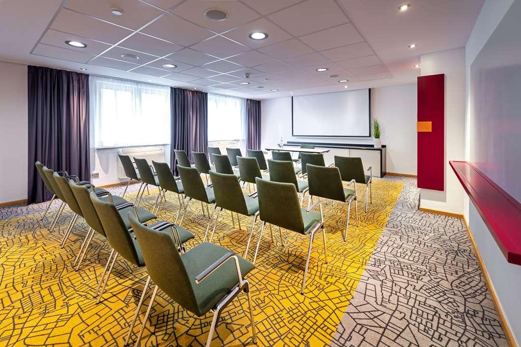 Park Inn By Radisson Nuernberg Facilities photo