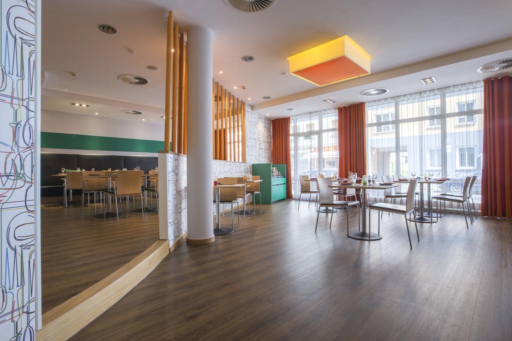 Park Inn By Radisson Nuernberg Exterior photo